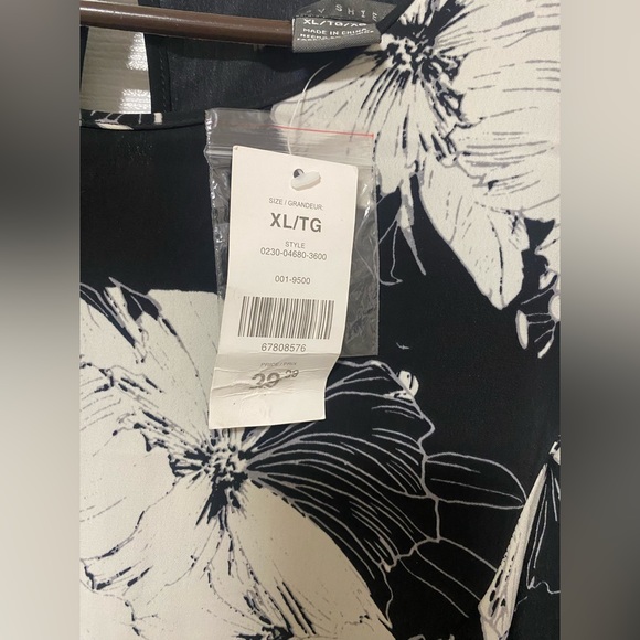 Flare Black Suzy Shier Dress - Picture 6 of 8